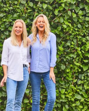 Rachael Carpani Instagram - #flashbackfriday to the outtakes from the shoot with the always gorgeous and ridiculously photogenic @billcav (Jess Napier🥰) for @newideamagazine ….
*
I have it on good authority that my stunning friend & fav costar looked fabulous in all the pics📸❤️….and the editing process was a never ending attempt to find a pic where I my I wasn’t pulling a random Carpo face 🤓🤪….
*
(and yes after 20 years we still believe we are hilarious so it was a difficult task for us to not crack up & take a normal , sweet pic ….😅😂) so again hats off to the amazing team who put the (real) shoot together ! 🙌👏👏👏
*
Aaaaand here are the ones that for some reason didn’t make the cut 🤔….#nailedit 📸😁
(Carpo #stillcantpose )
*
*
*
#photoshoot #outtakes 🎬
📸 @phillipcastleton 
@stephenmoriarty123 
@billcav 🥰
#mcleodsdaughters