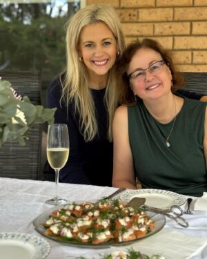 Rachael Carpani Instagram - Most beautiful Mother’s Day with the most beautiful Mama & sister ….Dad and Auntie Rach were in charge of the WHOLE day 😳🎂🤪🎁
*
( #bts 🎬 of Dad & I “Carpani “ panicking to come 😂)
*
Special love to all those who mother , love and care for others , and to those who can’t be with their mums today , ❤️❤️❤️..I hope you were wrapped in love & endless memories of your most precious moments with them ❤️❤️❤️
😘😘😘
*
*
*
*
*
#happymothersday #mama @georgiamaie_music @nick_carpani @tara.carpani