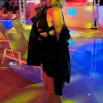 Rachael Evren Instagram – Me 🤝🏼 lightsaber transitions #starwars #lightsaber #cosplay