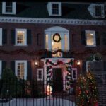 Rachael Leigh Cook Instagram - Nobody panic, there is still time to catch Rescuing Christmas and the spirit of the season! One of my very favorite things about this movie is that it is silly fun for the whole family. So here’s hoping you will grab your free trial to @hallmarkmoviesnow and snuggle in with us tonight 🤗 Wishing all so inclined a very safe and merry Christmas 🎄❤️🥂