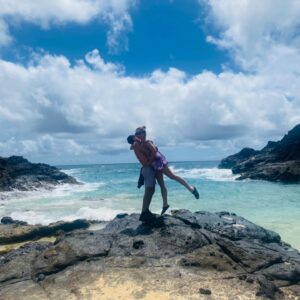Rachel Boston Instagram - Aloha 🌈🏄🏻‍♀️