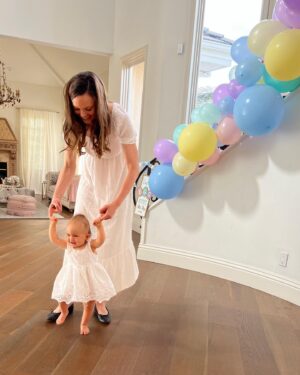Rachel Boston Instagram - Happy Easter!!! 🐣🐣🐣