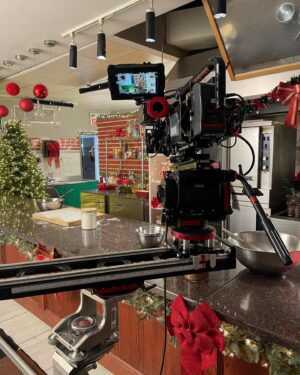 Rachel Boston Instagram - And so this is #CountdownToChristmas 🎄❤️❤️❤️ @hallmarkchannel Coming soon!!!