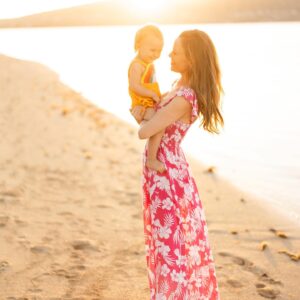 Rachel Boston Instagram - Happy Birthday, Baby Girl!!! You are sunshine, strength, and light, and I am so thankful to be your mommy!!! I love you, I love you, I love you 🌈🌸🌈🌸🌈