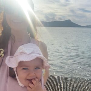 Rachel Boston Instagram - Aloha! ☀️🌈