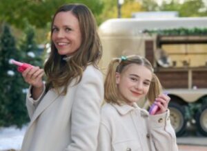 Rachel Boston Instagram - Excited for tomorrow night!!! Join us for a Christmas comedy with cookies and catastrophes 🤗🎄🎉 Sunday - 6/5c @hallmarkchannel #AChristmasCookieCatastrophe