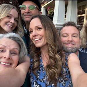 Rachel Boston Instagram - Now that our movie - The More Love Grows - has been announced, here are some fun behind the scenes photos ☺️ It’s a story about rediscovering strength and rebuilding life with the help of an incredible new friend and an incredibly sweet dog named Elmer. 

We hope to see you @hallmarkmovie - Friday August 18 9/8c ❤️ #TheMoreLoveGrows