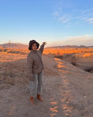Rachel Hilson Instagram - No ten photos (esp sans plot/wardrobe/set spoilers) could sum up the experience I’ve had shooting DUSTER. We wrapped almost two weeks ago. I’m slowly coming to. Can’t wait for everyone to see this labor of love—no, perseverance—no, patience—no, crazy talent—. I promise you won’t be ready, ya dig?