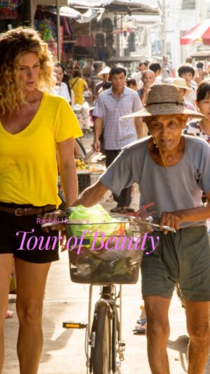 Rachel Hunter Instagram - CHINA - Mr Lee 100 years old and riding a bike ! Tour of Beauty now up on YOUTUBE 🙌🏽 Link in Bio 

#beauty #health #longevity #china #live #live #indigenous