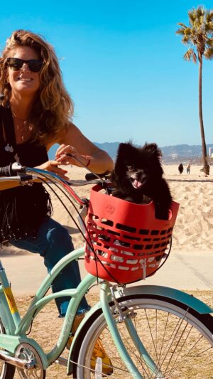 Rachel Hunter Instagram - 💔 RIP Babee 💔I could write a story here it’s only been a few days ,but I’m still processing this. Having to make a decision. 
Not being there. I don’t know what to say when guilt, longing happens when death comes . The memories flood, the what ifs. But he was my Love he wethered some health issues, so brave and strong, I love you Godspeed Angel . So grateful to my sister @jacquizsa & @anniechallis . This is how I see you happy strong .