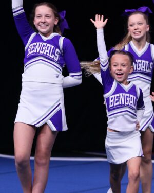Rachel Reynolds Instagram - So proud of this girl and her teammates performing on a national stage!  They were fantastic!!! 💜🤍 #geauxbengals