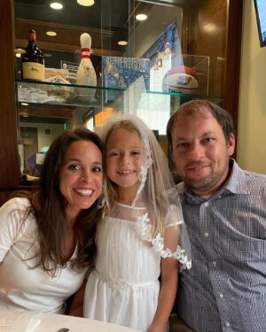 Rachel Reynolds Instagram - Ruby’s First Communion 🤍