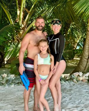 Rachel Reynolds Instagram - Lots of celebrations for us this past week and swimming with sharks was just one of the highlights 🤿 🩶