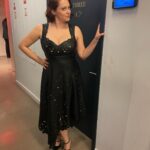 Rachel Bloom Instagram - Seth Meyers has always been so exceedingly kind and supportive and tonight I get to be on @latenightseth in a pleather dress to talk #Deathletmedomyshow and #Julia⁣⁣ ⁣⁣ Stylist: ⁣@arieltunnell Hair:⁣ @creightonbowman ⁣ Makeup: ⁣@quinnmurphy ⁣ Dress: @anthropologie ⁣⁣ Shoes: @larrroude⁣⁣ Jewelry: @bondeyejewelry