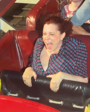 Rachel Bloom Instagram - To me, the opposite of death is roller coasters. Thank you for these amazing pics, @nytimes. Link to full article in bio. #deathletmedomyshow