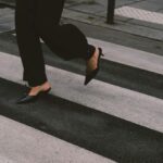 Rachel Legrain-Trapani Instagram - Ce look que vous avez adoré & un nouveau petit pote sur la quatrième photo 🖤 venez me dire en commentaire votre photo préférée #paris