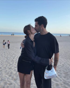 Rachel Legrain-Trapani Instagram - Aujourd’hui c’est l’anniversaire de mon futur mari @valentinleonard  que j’aime❤️‍🔥 et Je compte bien t embêter jusqu’à tes 100 ans 😂😂
Cette 35 eme année aurait pu être l’année où Paris gagne finalement la ldc mais ça sera juste l’année de notre mariage 😂
Je te souhaite le meilleur car tu le mérites 🙏🏼
Je t aime un peu plus chaque jour💕