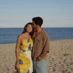 Rachel Legrain-Trapani Instagram - Méditerranéenne 🌊🌞 Plus les années passent et plus j’ai besoin de retrouver mes racines pour me sentir heureuse … et bien évidemment rester dans les bras de mon amoureux ( dernières photos ❤️‍🔥😂) Je rêve de mer, d’oliviers et de soleil … 🙏🏼