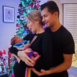 Rachel Riley Instagram - It’s now been 4 years since @pashakovalev and I became parents… and so we are firmly in the Elsa/Frozen zone with this little girl! Just breathing a sigh of relief now all the birthday celebrations are officially done, and it’s time to get ready for Christmas 🙈

Massive thanks to the brilliant Elsa (@leanneburkinshaw12 @poptopeventsuk) and amazing face painter @nirjarahoney for Mave’s little party.

We took her to see @frozenlondon at the theatre in Covent Garden yesterday and wow, what a production, just incredible 😍

These last 4 years have flown but we’re enjoying the ride so much.

(Also thanks to @babymoriofficial for her Xmas PJs gift from them amongst these pics)

#4thbirthday #elsa #frozen