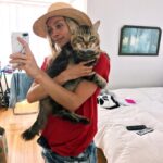 Rachel Skarsten Instagram - With a very heavy and quite frankly broken heart I said goodbye to my sweet Magnus yesterday. Anyone who follows me here is probably an animal lover so you know that pets can become more than just pets, they become family. Magnus was with me through many ups and downs, moved 6 times with me, made me smile/laugh every day even when I was sad, and from the minute I brought him home from the shelter he made himself right at home in my heart and life. Saying goodbye is inevitable when you have a senior animal, and it’s painful but so worth it. Thank you for adopting me Mags, there will only ever be one cat like you and I’m so grateful you spent your golden years with me.