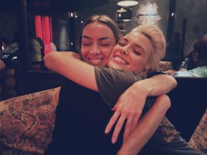 Rachel Skarsten Instagram - It’s international Wallis-Day. ….see what I did there? HAPPIEST BIRTHDAY you deeply kind, wildly generous, stunningly beautiful inside out, superstar. 👭 for life xx