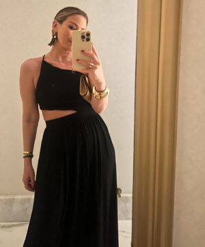 Rachel Stevens Instagram - Missing those balmy Abu Dhabi nights ✨