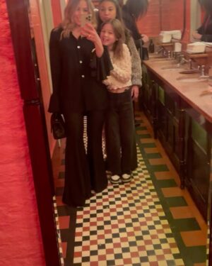 Rachel Stevens Instagram - A beautiful blended Christmas with our babas ❤️🙏🏻💫
Hope you had a gorgeous day with your loved ones xxx
#grateful