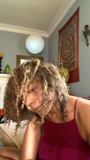Rachel True Instagram - Standing in the light 🌞 
Blowing in the wind 💨 
💜
#racheltrue