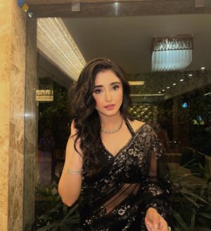 Rachi Sharma Instagram - 🖤
