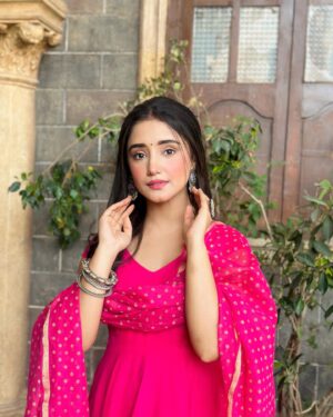 Rachi Sharma Instagram - 🩷🦋
