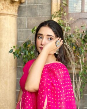 Rachi Sharma Instagram - 🩷🦋