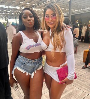 Rada Cheang Instagram - I missed my boo boo …. Love is the rhythm and you are the music @ms_dsf 🔥🎶