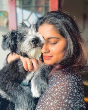 Radhika Radhakrishnan Instagram - 🌻 
.
.
.
Cute pictures courtesy @ima.snookums