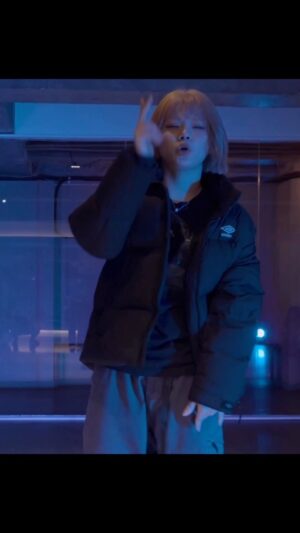 Rageon Instagram - 2023 첫 수업 🌚간만에 수업 떨렸다
Buss It - Erica Banks feat. Travis Scott
The first class in 2023✨
by RAGEON