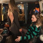Ragga Ragnars Instagram - A random selection of pics to describe a day and a half spent in London. With friends. Knitting. Drinking tea. On a boat. In a backless outfit. Having fun. 🤍 #london #girlsnight #boatlife