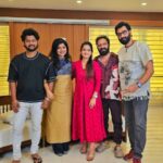 Raksha Raj Instagram - Reunited ❤️ #santhwanam #fam 📸 @nijinvenuchandra