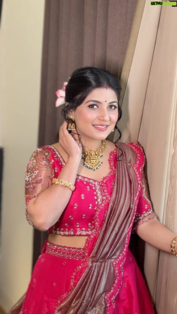 Raksha Raj Instagram - Raksha dellu’s look for GP and Gopikas wedding😍😍 MUA : @zairmakeoverstudio Costume : @evanshi_designs Jewels: @planetjewel • #appu #indianactresses