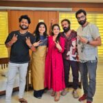 Raksha Raj Instagram - Reunited ❤️ #santhwanam #fam 📸 @nijinvenuchandra