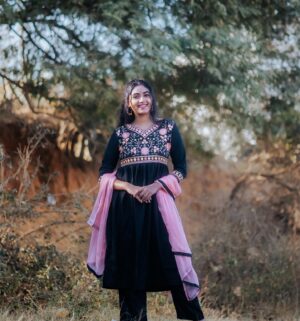 Rakshana Induchoodan Instagram - When your healed you tell a different story 🤍

📸: @lenseviewphotography01 
👗: @vredevogel