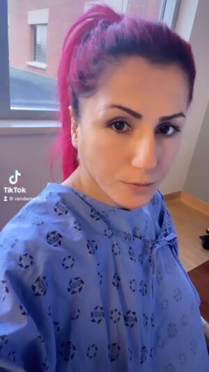 Randa Markos Instagram - Week overdue 🫠 but he says we in this together 🙄 #pregnancy