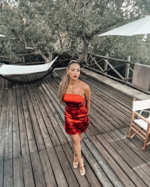 Rania Saiidii Instagram - ❤️‍🔥

@apmgirls_europe & @apmmonaco 
#apmmonaco #apmgirls ✨