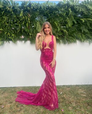 Raquel Jacob Instagram - A beautifull day, celebrating the LOVE of @marlene_alvarenga_ & @nelsonsemedo50. Can we repeat All over again?🤍 
A day full of happyness, fun with friends! What can i ask more?! It was perfect!