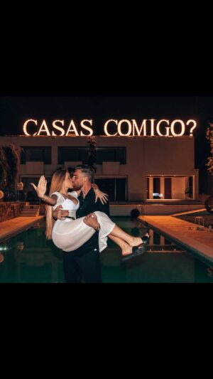 Raquel Jacob Instagram - Eu disse que seria um #31 💍
Eu disse -lhe: SIM!👰🏼‍♀️