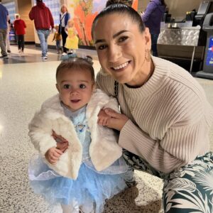 Raquel Pennington Instagram - Magical moments with my two favorite ladies at Disney on Ice! 🌟❄️ #FirstExperience #MoanaMagic