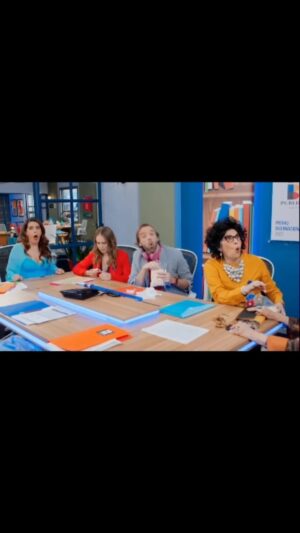 Raquel Garza Instagram - #recuerden este Martes después del noti @esnetaeva por las @canalestrellas 
 #diviértete con nosotros .

#esnetaeva #risas #humor #comedia 
#television #raquelgarza