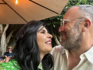 Raquel Garza Instagram - #solo estas tres imágenes tenía en mi cel.  Y en una solo un pedacito 🥹
#solicito públicamente a mis invitados favor de enviar las suyas .
Atte: 
#la del cumpleaños ❤️

#raquelgarza #lafestejada #querencias
@lamorettec