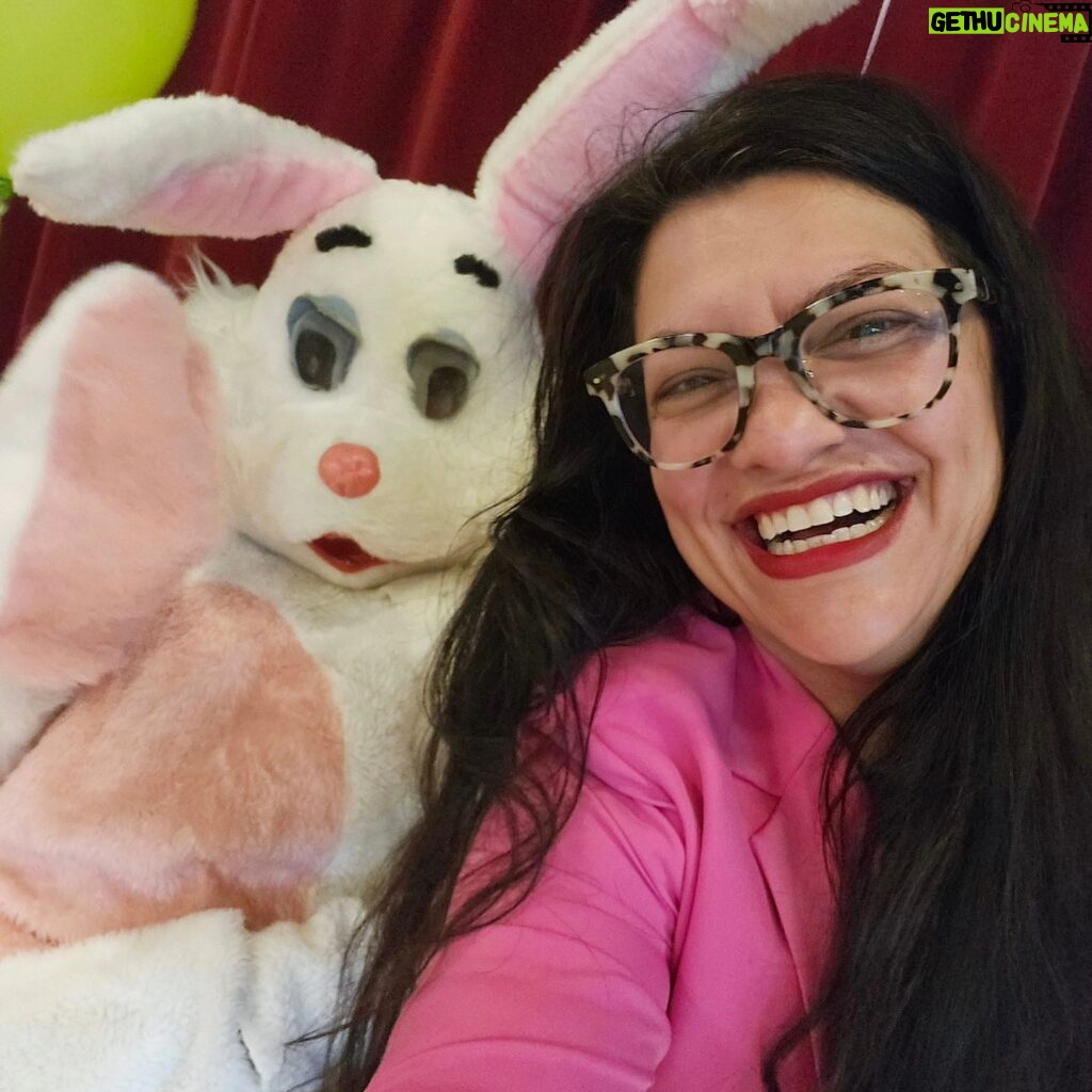 Rashida Tlaib Instagram - I had a lot fun with the Easter Bunny at the annual Easter Egg Hunt held by Rosedale Park, North Rosedale Park, Grandmont, Grandmont #1, Minock Park & @grandmontrosedale_devel_corp GRDC. Thank you to all the volunteers who made this event possible. I really loved seeing our little ones enjoy the petting zoo, arts & and crafts, and running away from the Easter Bunny.