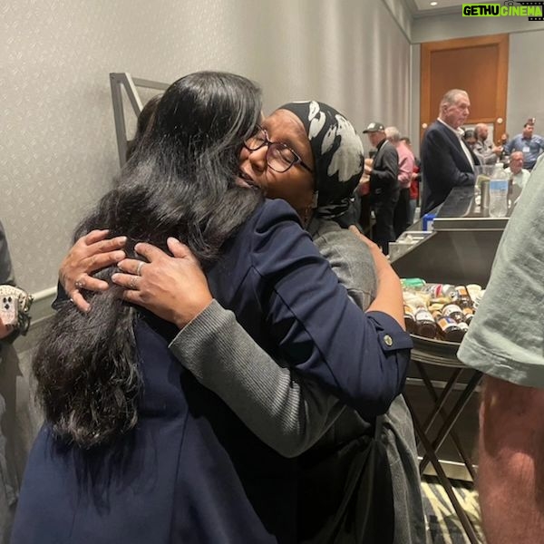 Rashida Tlaib Instagram - This year, the United Food & Commercial Workers (UFCW) chose to hold their Legislative Conference in Detroit! Welcome UFCW members from all over the country. You are in a city that births movements. #UnionStrong