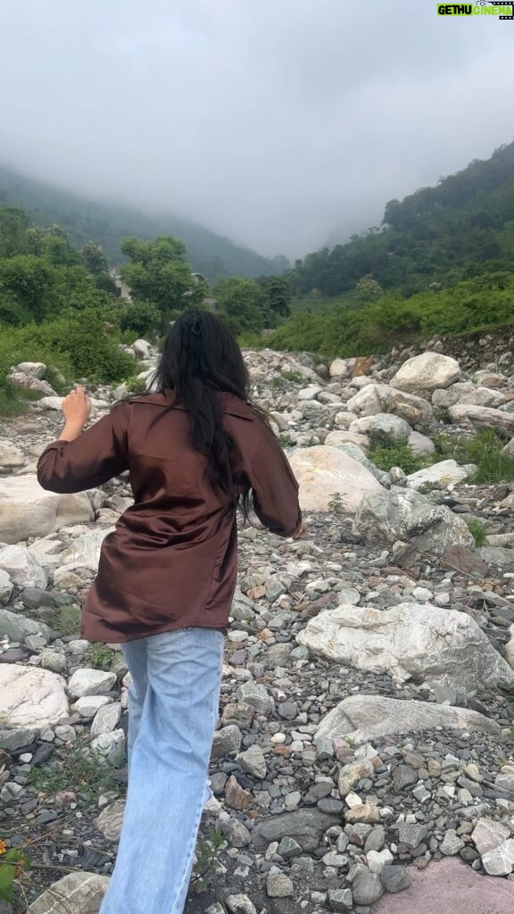 Rashmeet Kaur Sethi Instagram - A trip to mountains with my friends is all i needed 🥺❤️