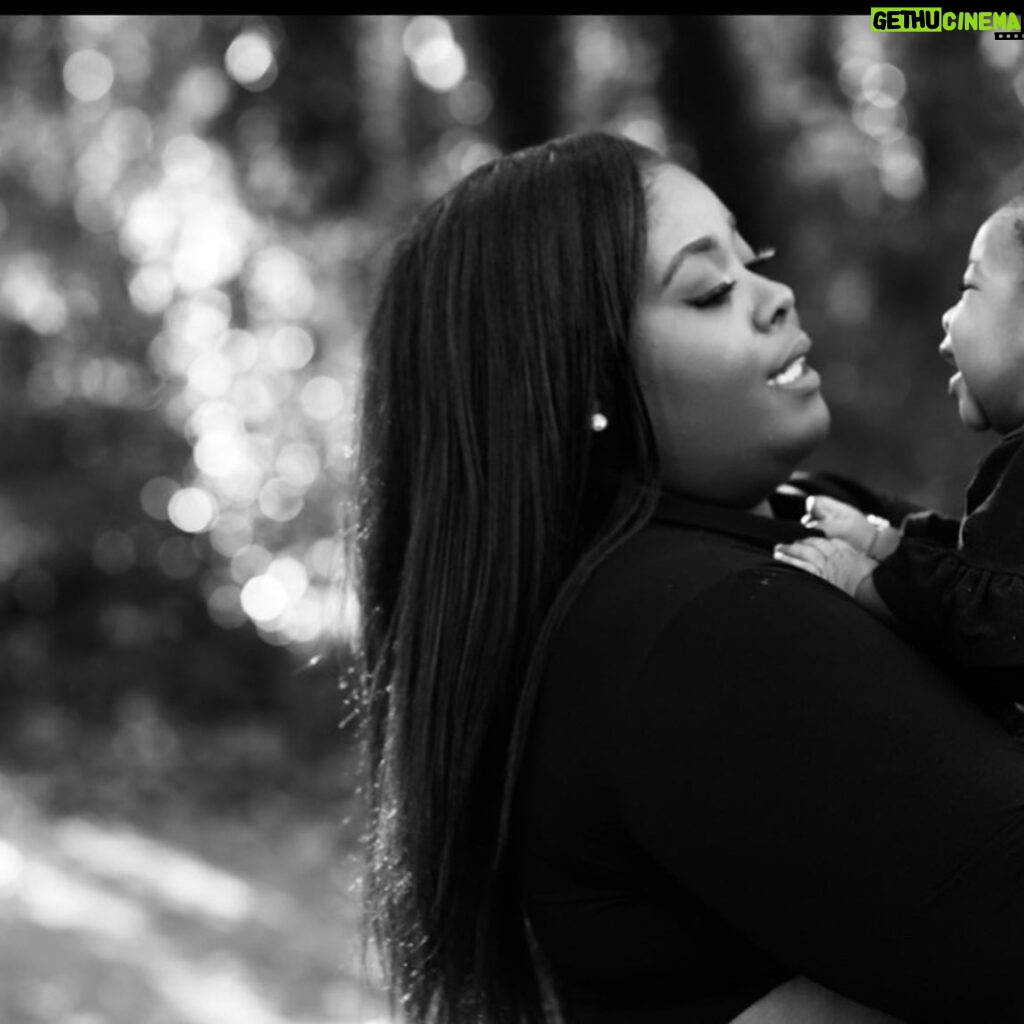 Raven Goodwin Instagram - Happy Mother's Day 🌸🌹💐 I thank God for motherhood #youonlygetone